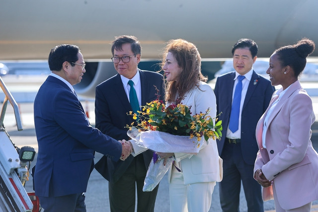 Thủ tướng Phạm Minh Chính tới Mỹ, bắt đầu chuyến công tác tại Tuần lễ Cấp cao Đại hội đồng LHQ - Hình 2 Thu tuong Pham Minh Chinh toi My, bat dau chuyen cong tac tai Tuan le Cap cao Dai hoi dong LHQ-Hinh-2