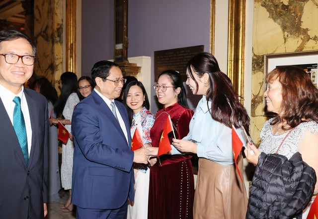 Thủ tướng Phạm Minh Chính tới Mỹ, bắt đầu chuyến công tác tại Tuần lễ Cấp cao Đại hội đồng LHQ - Hình 5 Thu tuong Pham Minh Chinh toi My, bat dau chuyen cong tac tai Tuan le Cap cao Dai hoi dong LHQ-Hinh-5