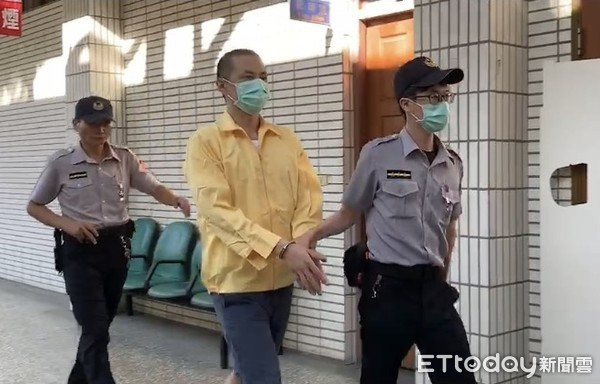 Nghịch tử phân xác mẹ lãnh án chung thân - Hình 2 Nghich tu phan xac me lanh an chung than-Hinh-2