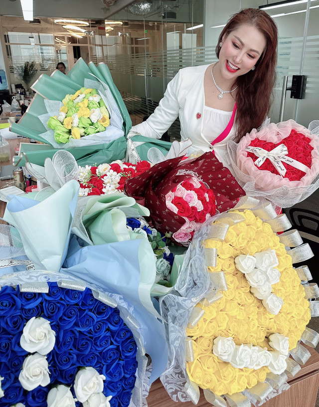 Lý do Phi Thanh Vân không bao giờ 'ăn miếng trả miếng' với antifan - Hình 4 Ly do Phi Thanh Van khong bao gio 'an mieng tra mieng' voi antifan-Hinh-4