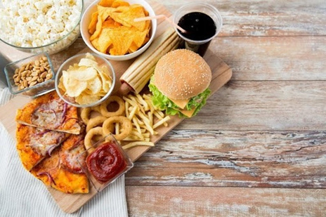 5 loại thực phẩm âm thầm gây sâu răng mà bạn không ngờ tới 5 loai thuc pham am tham gay sau rang ma ban khong ngo toi