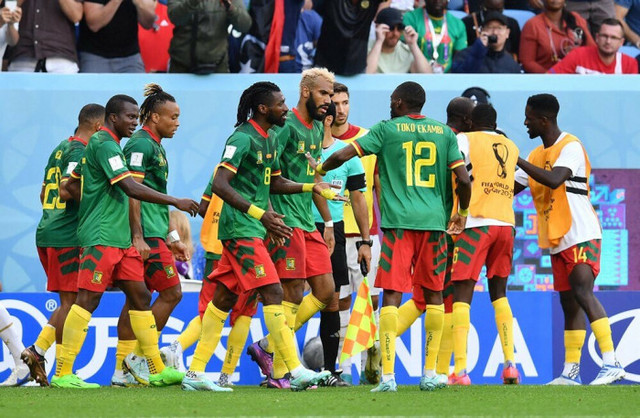 Cameroon 3-3 Serbia: Đôi công mãn nhãn Cameroon 3-3 Serbia: Doi cong man nhan