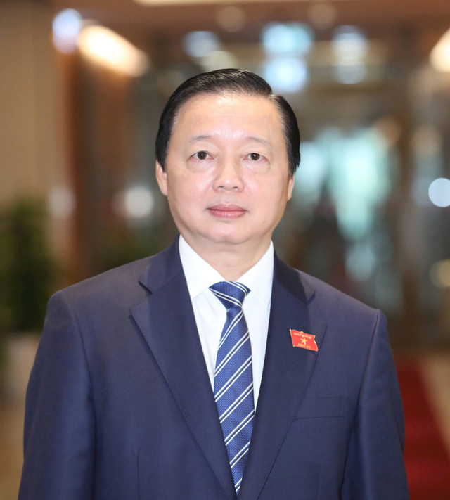 Hai bộ trưởng trả lời chất vấn về tăng giá xăng, “thổi” giá đất - Hình 2 Hai bo truong tra loi chat van ve tang gia xang, “thoi” gia dat-Hinh-2