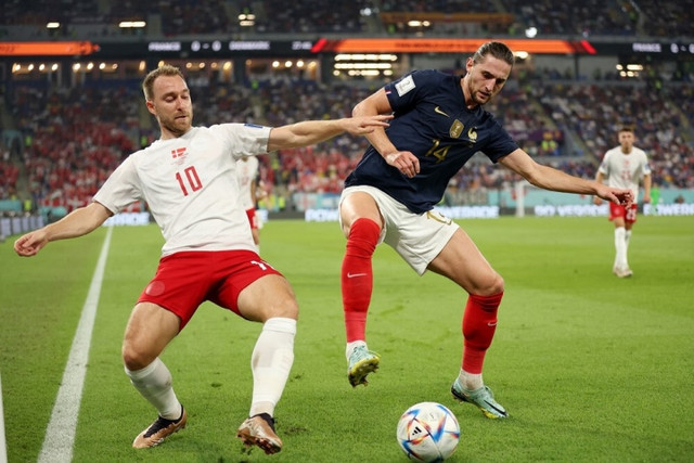 Pháp 2-1 Đan Mạch: Cú đúp Mbappe đưa ĐKVĐ đi tiếp - Hình 2 Phap 2-1 Dan Mach: Cu dup Mbappe dua DKVD di tiep-Hinh-2
