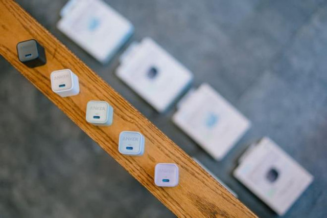Lựa chọn sạc phù hợp cho các dòng iPhone mới nhất Lua chon sac phu hop cho cac dong iPhone moi nhat