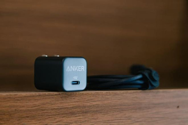 Lựa chọn sạc phù hợp cho các dòng iPhone mới nhất - Hình 2 Lua chon sac phu hop cho cac dong iPhone moi nhat-Hinh-2