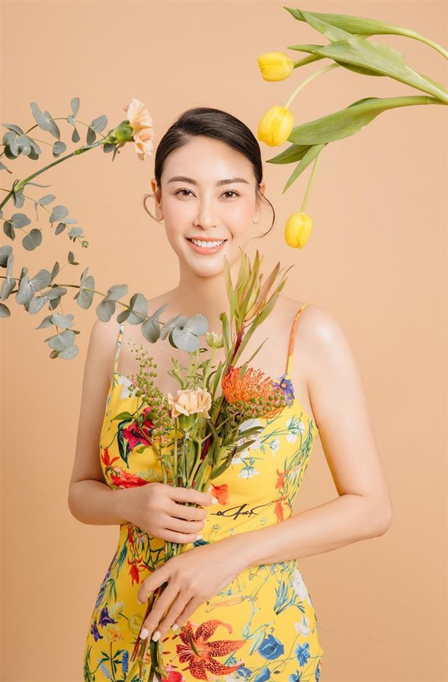 Hà Kiều Anh để lộ đôi mắt sưng húp sau nghi vấn "đập mặt xây lại" - Hình 10 Ha Kieu Anh de lo doi mat sung hup sau nghi van