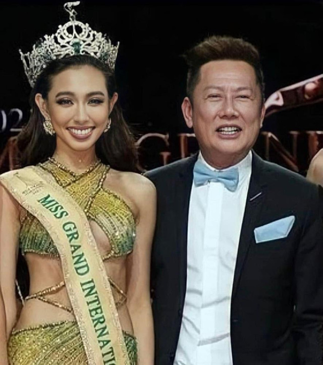 Thùy Tiên làm méo vương miện 12 tỷ, chủ tịch Nawat "chắc xót lắm" - Hình 7 Thuy Tien lam meo vuong mien 12 ty, chu tich Nawat