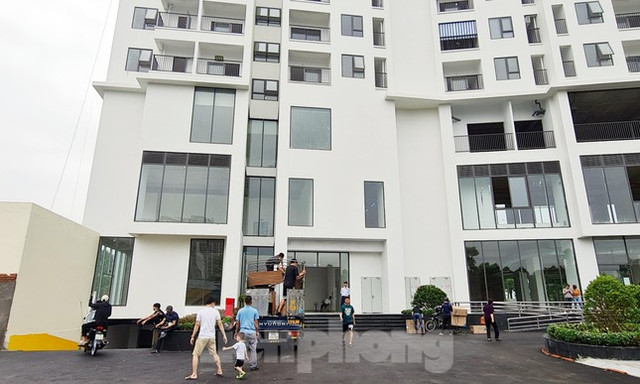 Cận cảnh dự án chung cư nghìn tỷ ồ ạt đưa dân vào ở dù chưa nghiệm thu - Hình 5 Can canh du an chung cu nghin ty o at dua dan vao o du chua nghiem thu-Hinh-5