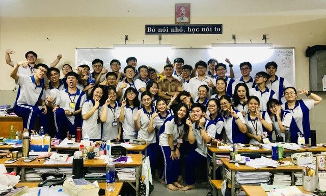 Lớp học có 36/39 học sinh đạt trên 27 điểm xét tuyển vào đại học Lop hoc co 36/39 hoc sinh dat tren 27 diem xet tuyen vao dai hoc