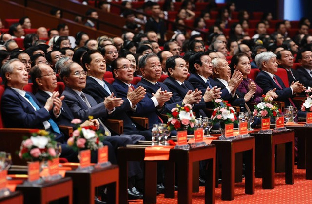 Tổng Bí thư, Chủ tịch nước Tô Lâm: Hà Nội luôn có vị trí đặc biệt quan trọng Tong Bi thu, Chu tich nuoc To Lam: Ha Noi luon co vi tri dac biet quan trong