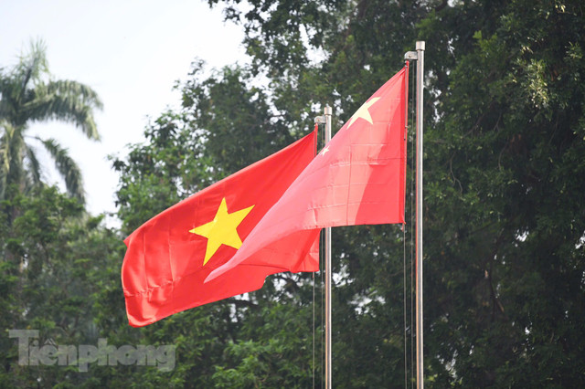 Thủ tướng Phạm Minh Chính chủ trì lễ đón chính thức Thủ tướng Trung Quốc Lý Cường - Hình 8 Thu tuong Pham Minh Chinh chu tri le don chinh thuc Thu tuong Trung Quoc Ly Cuong-Hinh-8