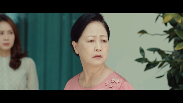NSND Như Quỳnh tuổi U70: Thích đi chợ nấu ăn, ông xã không ghen - Hình 3 NSND Nhu Quynh tuoi U70: Thich di cho nau an, ong xa khong ghen-Hinh-3
