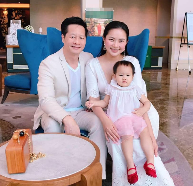 Chân dài đình đám miền Tây làm vợ 4 đại gia nghìn tỷ: Cuộc sống có như mơ? - Hình 4 Chan dai dinh dam mien Tay lam vo 4 dai gia nghin ty: Cuoc song co nhu mo?-Hinh-4