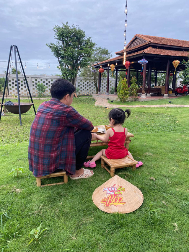 Biệt thự nhà vườn đẹp như mơ của Trường Giang và Nhã Phương - Hình 8 Biet thu nha vuon dep nhu mo cua Truong Giang va Nha Phuong-Hinh-8