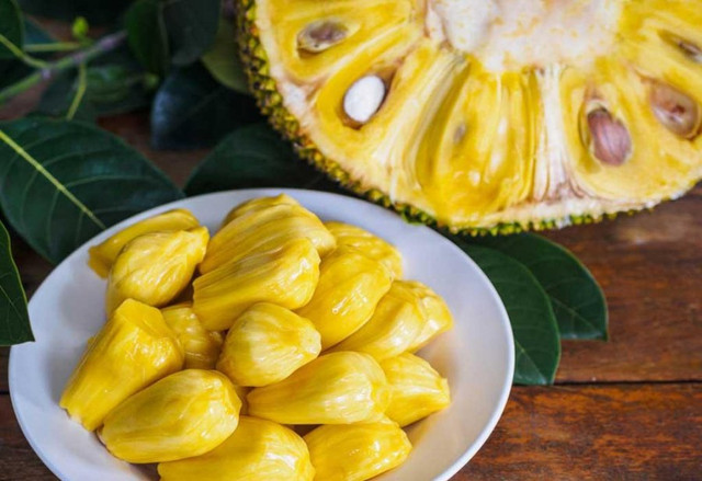 6 loại cây mùa hè giàu canxi bé càng ăn càng cao lớn - Hình 2 6 loai cay mua he giau canxi be cang an cang cao lon-Hinh-2