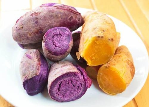 Luộc khoai lang chỉ cần thêm một thứ bảo đảm ngọt lịm lại bở tung - Hình 3 Luoc khoai lang chi can them mot thu bao dam ngot lim lai bo tung-Hinh-3