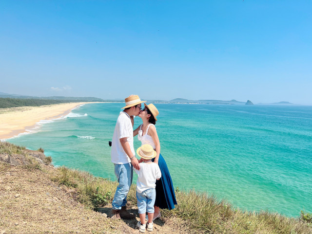 Hành trình đưa con xuyên Việt của cặp vợ chồng bỗng... nghỉ việc một tháng - Hình 4 Hanh trinh dua con xuyen Viet cua cap vo chong bong... nghi viec mot thang-Hinh-4