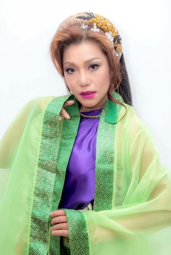 Chuyện tình của các mỹ nhân chuyển giới trong showbiz Việt - Hình 20 Chuyen tinh cua cac my nhan chuyen gioi trong showbiz Viet-Hinh-20