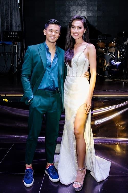 Chuyện tình của các mỹ nhân chuyển giới trong showbiz Việt - Hình 24 Chuyen tinh cua cac my nhan chuyen gioi trong showbiz Viet-Hinh-24
