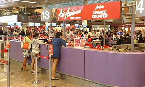 Máy bay Air Asia mất tích, hàng không Malaysia bay bình thường