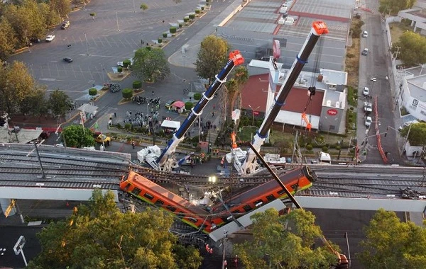 Thế giới năm 2021 đầy “náo loạn” qua những góc ảnh lạ lùng