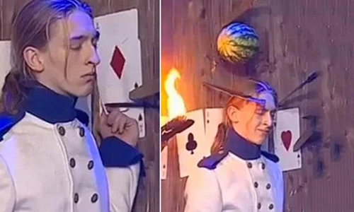 Thót tim màn phi dao tồi tệ nhất thế giới