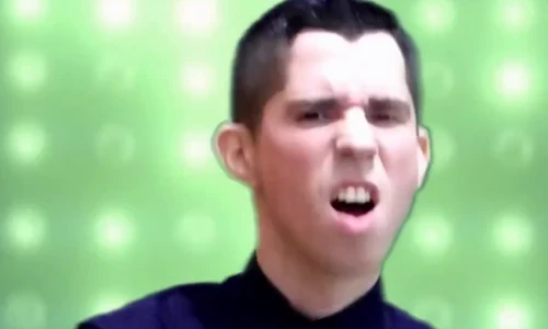 “Gạt đi nước mắt” phiên bản Brazil sốt mạng