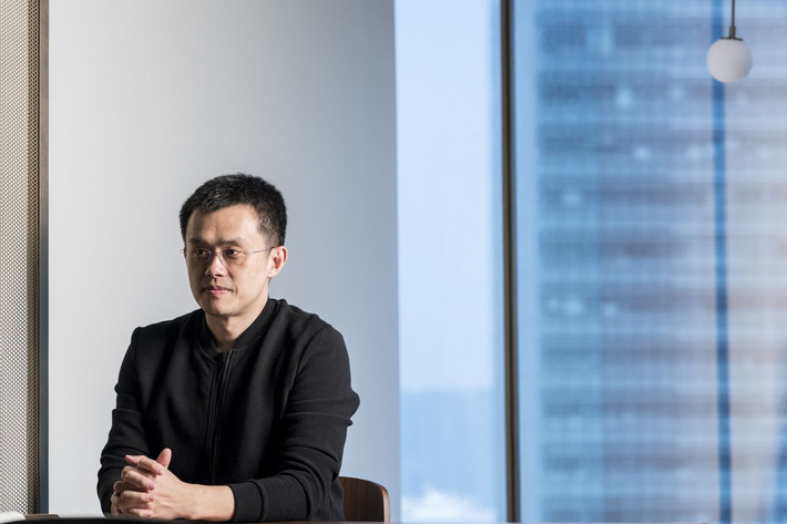 Changpeng Zhao (65 tỷ USD): Đứng đầu danh sách là nhà sáng lập kiêm CEO của Binance Changpeng Zhao. Binance chiếm đến 2/3 tổng khối lượng giao dịch trong lĩnh vực tiền mã hóa, thu về 16 tỷ USD lợi nhuận trong năm 2021. Forbes ước tính Changpeng Zhao giữ ít nhất 70% cổ phần của Binance, trị giá khoảng 65 tỷ USD. Ông còn lọt top 19 tỷ phú giàu nhất thế giới. Ảnh: Business Insider.