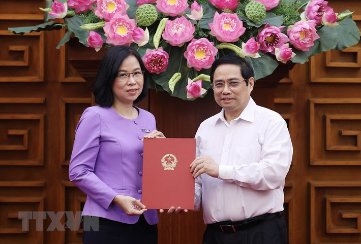 Thủ tướng Phạm Minh Chính trao Quyết định bổ nhiệm Tổng Giám đốc Thông tấn xã Việt Nam cho đồng chí Vũ Việt Trang vào sáng nay 14/9.