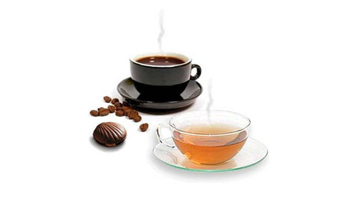 Có thể bạn chưa biết cà phê và trà có nhiều công dụng hơn là giữ cho bạn tỉnh táo vào buổi sáng. Các nghiên cứu đã cho thấy cà phê và trà còn có thể ngăn ngừa bệnh Alzheimer và cải thiện chức năng nhận thức.