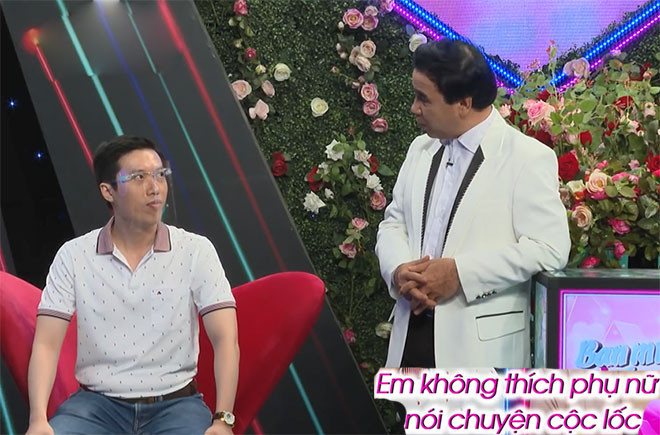 “Em có một mối tình cách đây hơn 3 năm, quen trong vòng 8 tháng. Lúc đó em muốn giới thiệu gia đình hai bên nhưng bạn đó không muốn. Em thấy không ổn nên chủ động chia tay. Em không thích phụ nữ nói chuyện cộc lốc, không có đầu cuối”, đàng trai chia sẻ.