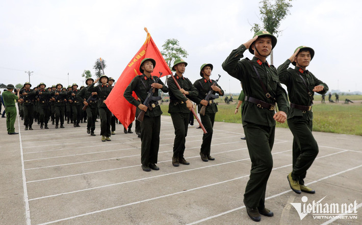 Đơn vị đã tổ chức huấn luyện cho các Đại đội nhiều nội dung như: Điều lệnh nội vụ Công an nhân dân; động tác đội ngũ từng người tay không; đội ngũ từng người có súng; đội ngũ đơn vị; nghi lễ...