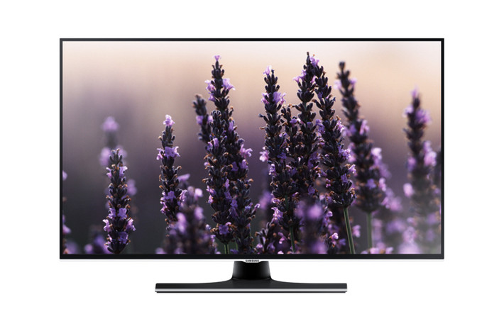 Cuối cùng, Samsung 40H5552 chắc chắn sẽ khiến nhiều người dùng quan tâm, khi chỉ với mức giá 10 triệu đồng nhưng mẫu TV lại mang đến tính năng SmartTV, điều khiển bằng cử chỉ, hỗ trợ nhiều chế độ xem hình ảnh khác nhau và xem nội dung từ USB.