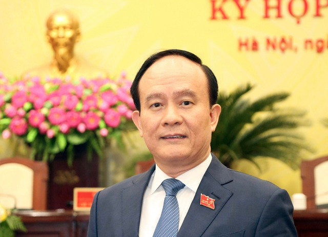 Tháng 10/1994 - 1/2004, ông là Chủ nhiệm công trình, Đội trưởng thi công, Bí thư Đoàn Thanh niên, Giám đốc Xí nghiệp Xây dựng số 2 - Công ty Xây dựng thanh niên Hà Nội.