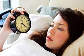 Rối loạn giấc ngủ: Mệt mỏi mãn tính có thể được gây ra bởi rối loạn giấc ngủ. Rối loạn giấc ngủ kéo dài lại gây ra mệt mỏi mạn tính.