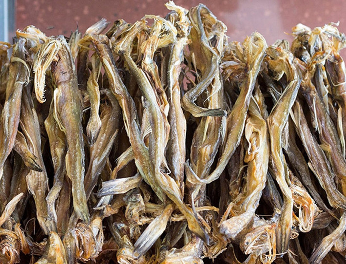 Ở Cà Mau, người dân địa phương đã làm thành món khô cá khoai để dự trữ và tăng thu nhập.