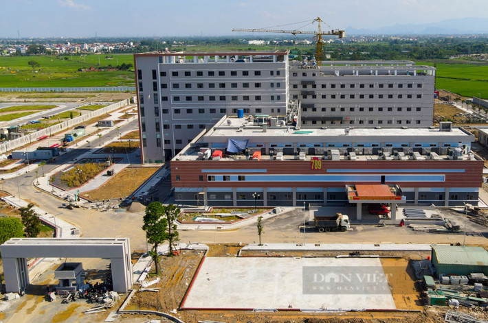 Công trình Bệnh viện Phụ sản Trung ương 2 được đầu tư xây mới trên tổng diện tích xây dựng khoảng 6ha, gồm khối hành chính 3 tầng, khối kỹ thuật nghiệp vụ 8 tầng, 2 khối điều trị nội trú cao 6 tầng cùng một số hạng mục công trình phụ trợ, hạ tầng kỹ thuật đồng bộ, hiện đại.
