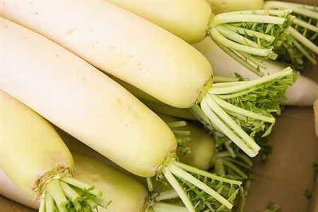 Củ cải đường là một nguồn dinh dưỡng đặc biệt, cung cấp axit folic, kali và beta-carotene. Tốt nhất cho bé từ 11 tháng tuổi.