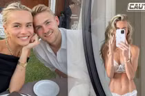 Bạn gái De Ligt tung ảnh nội y và thông điệp đầy cảm xúc