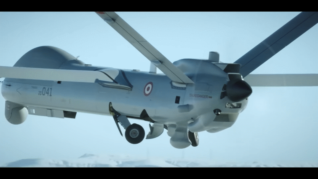 Theo tạp chí quốc phòng Janes, một chiếc ANKA-THS (tên gọi của ANKA-S tại Malaysia) đã được bay thử để kiểm tra mức độ sẵn sàng phục vụ. Chuyến bay thử nghiệm xuất phát từ căn cứ không quân Labuan kéo dài ba giờ đồng hồ.