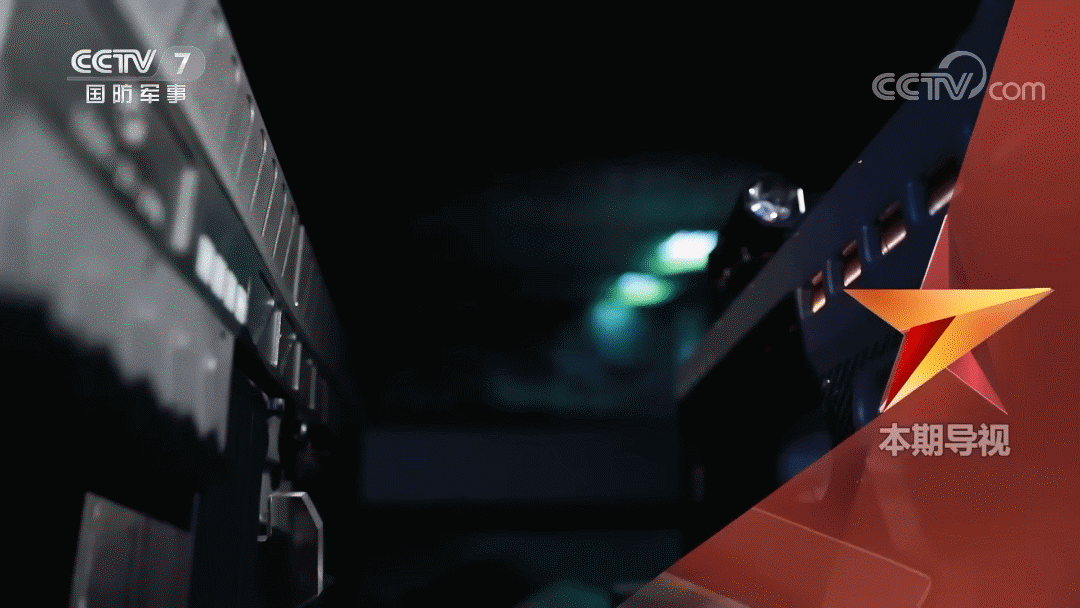 "Với những cải tiến hơn nữa về sức mạnh và độ chính xác, những loại vũ khí này có thể được triển khai trong các hoạt động quân sự và thay thế súng cầm tay thông thường trong một số trường hợp nhất định," nhà bình luận quân sự Trương Học Phong nói với CCTV