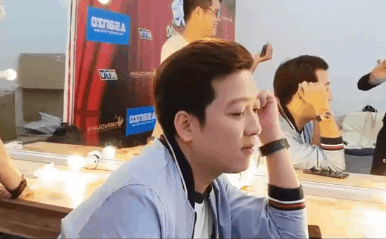 Truong Giang bi treu troc gioi tinh truoc dam cuoi voi Nha Phuong