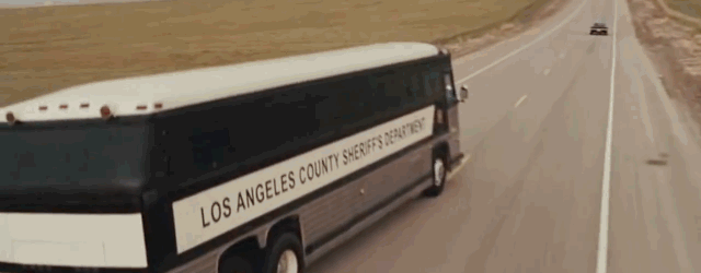 Theo lẽ thường, trọng lượng của chiếc xe tù, cùng những người ngồi trên đó đủ sức nghiền nát nửa chiếc xe của Brian và bẻ gãy cổ anh. Nhưng vì đây là thế giới của Fast &amp; Furious, nên chiếc xe tù chỉ đơn giản là lật nhào, xoay vài vòng trên đường, vỡ nát và giải phóng Dom – nhân vật bằng một cách kỳ diệu không chịu bất kỳ chấn thương nghiêm trọng nào.