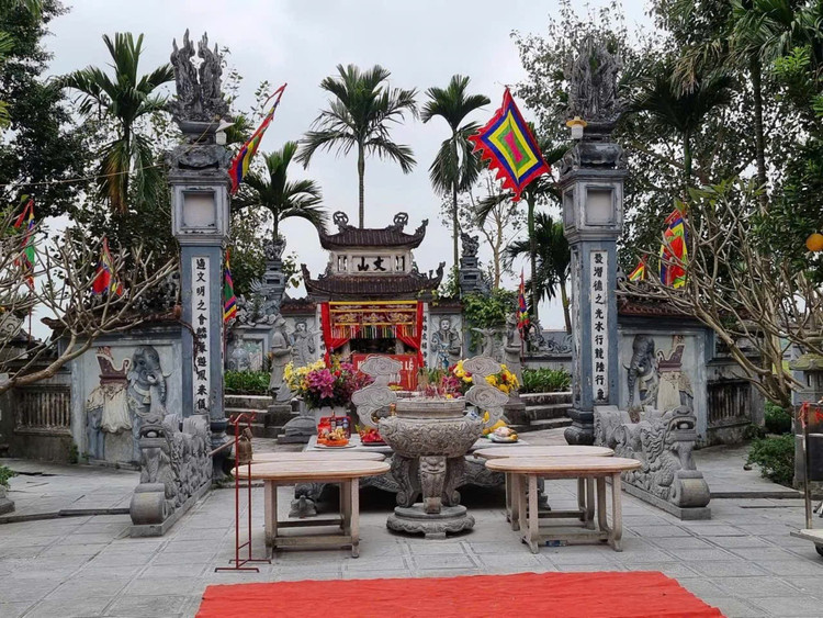 Lăng Văn Sơn thuộc làng Thượng Hội, xã Tân Hội, huyện Đan Phượng (Hà Nội) (Ảnh: Báo Tin Tức) a1-1.jpg