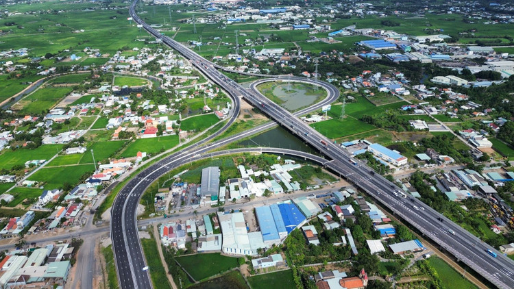 Dân Việt) a2.jpg