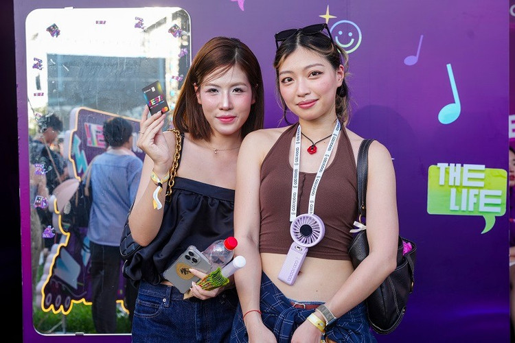 TPBank Mastercard FEST mang đến cho chủ thẻ lợi thế đặc biệt khi đặt vé concert hoặc các sự kiện giải trí. 250601ntpmm-booth-huy-774.jpg