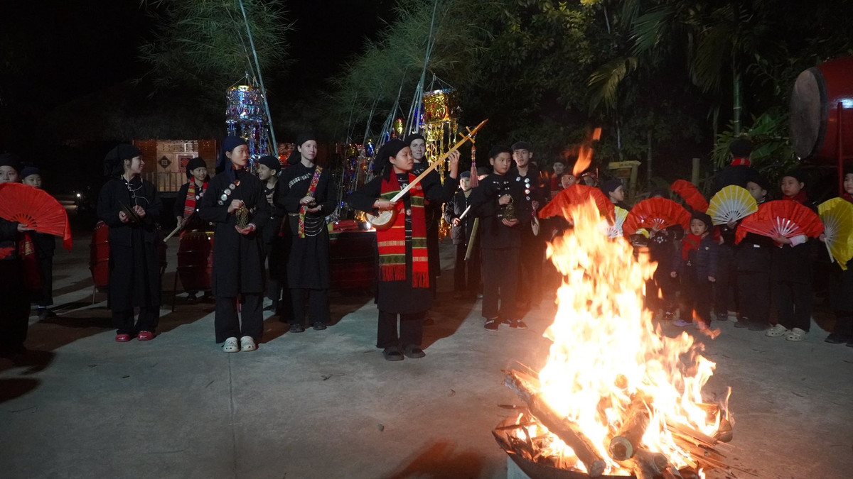 Không phải ngẫu nhiên mà năm 2022, làng Thái Hải được Tổ chức Du lịch Liên Hợp Quốc vinh danh là “Làng du lịch tốt nhất thế giới”. Danh hiệu ấy không chỉ ghi nhận vẻ đẹp cảnh quan, mà còn tôn vinh cách ngôi làng gìn giữ văn hóa bản địa và theo đuổi con đường du lịch bền vững điều mà không phải điểm đến nào cũng làm được.