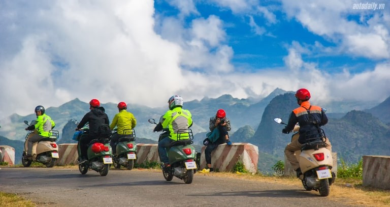 tour-ha-giang-bang-xe-may.jpg