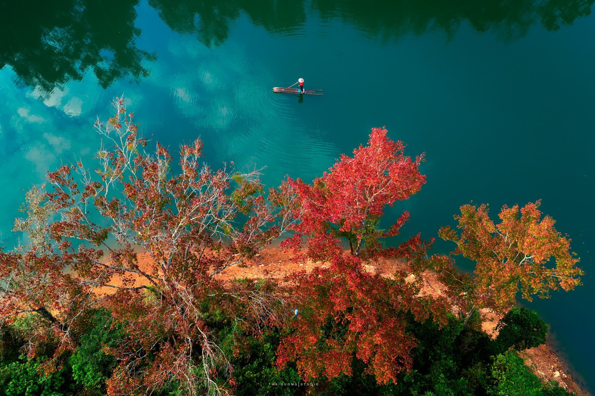 Stille og fredelig, dette stedet tilbyr en følelse av tilbaketrukkethet, som et privat hjørne for de som elsker ren natur.